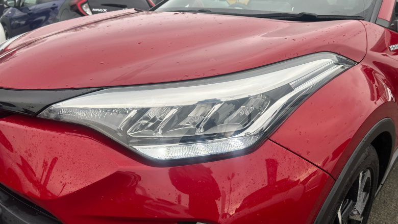 Toyota C-HR 1.8 Hybrid Design 5dr CVT Hybrid Hatchback